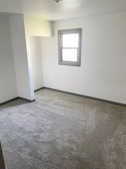 Bedroom - 368 Wall St, Kankakee, IL 60901 photo 2 of 3