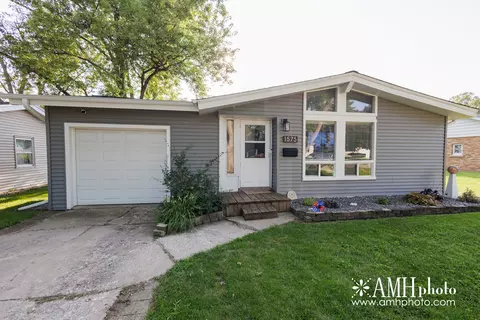 1575 S 5th Ave, Kankakee, IL 60901