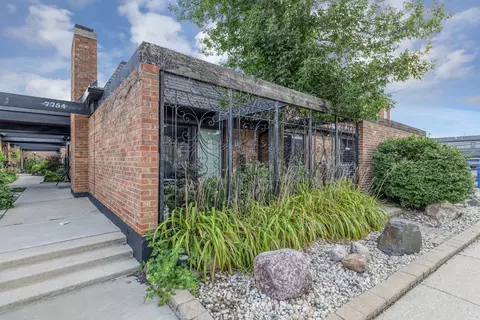 7754 W Higgins Rd #J, Chicago, IL 60631