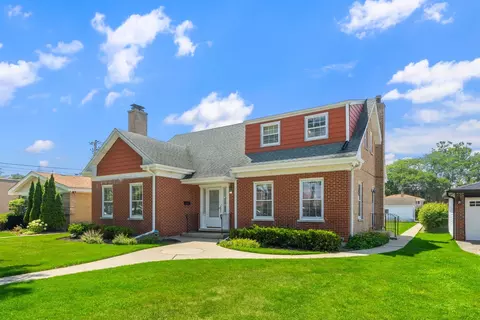 8822 Central Park Ave, Evanston, IL 60203