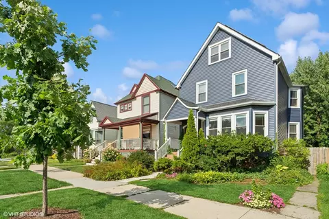 4329 N Avers Ave, Chicago, IL 60618