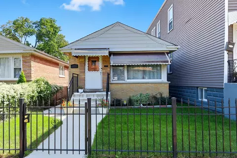 2255 N Mango Ave, Chicago, IL 60639