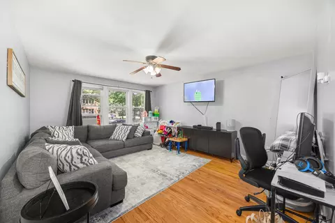 Living - 1406 Brummel St, Evanston, IL 60202 photo 4 of 4