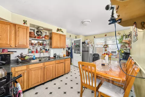 Kitchen - 1406 Brummel St, Evanston, IL 60202 photo 3 of 5