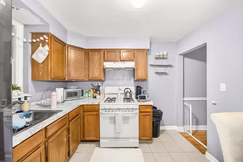 Kitchen - 1406 Brummel St, Evanston, IL 60202 photo 4 of 5