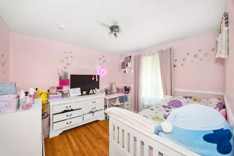 Bedroom - 1406 Brummel St, Evanston, IL 60202 photo 5 of 5
