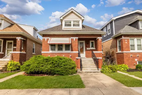 2438 Grove Ave, Berwyn, IL 60402