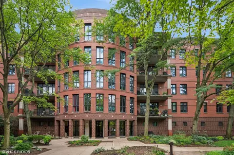 1 Gale Ave #5A, River Forest, IL 60305