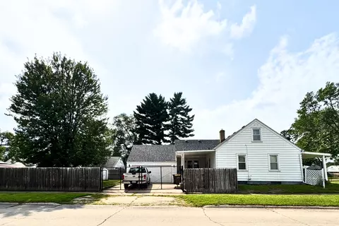 1602 Pierce Ave, Rockford, IL 61103