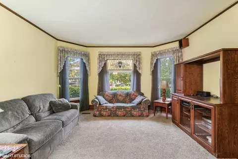 309 E Corning Ave, Peotone, IL 60468 photo 6
