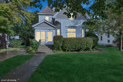 309 E Corning Ave, Peotone, IL 60468 photo 2