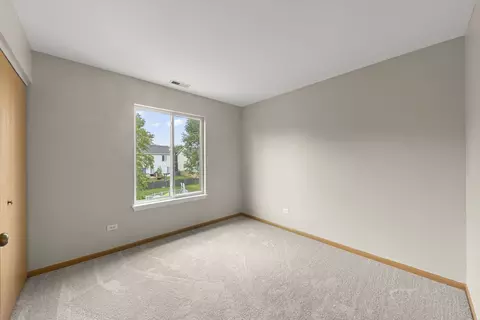Bedroom - 2721 River Bend Ln, Plainfield, IL 60586 photo 4 of 5