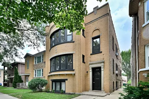 1619 Oak Park Ave, Berwyn, IL 60402