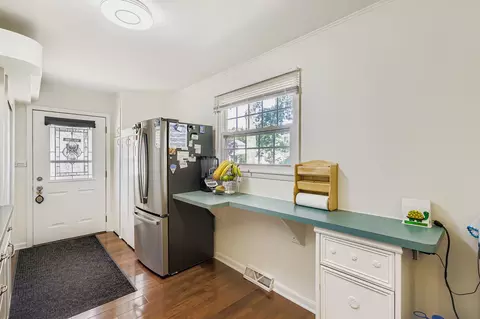 Other - 963 S Fletcher Dr, Wheeling, IL 60090 photo 3 of 10