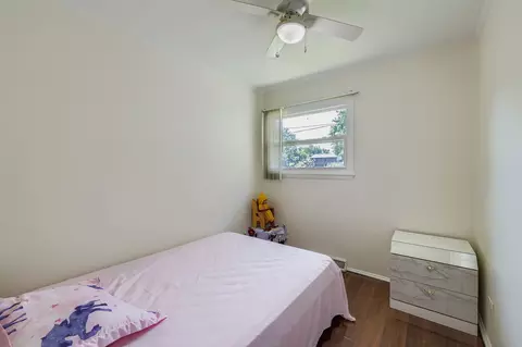 Bedroom - 963 S Fletcher Dr, Wheeling, IL 60090 photo 4 of 4