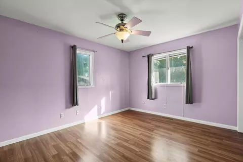 Bedroom - 464 E Pilot Dr, Herscher, IL 60941 photo 4 of 5