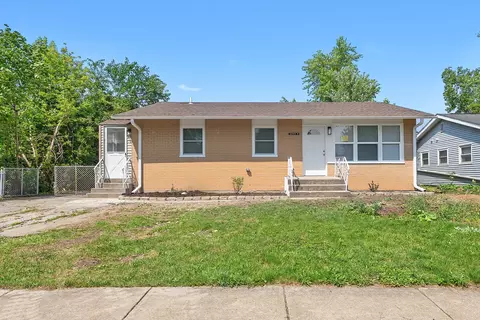 2203 220th A St, Sauk Village, IL 60411