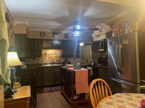 118 N Cash St, Seneca, IL 61360 photo 3