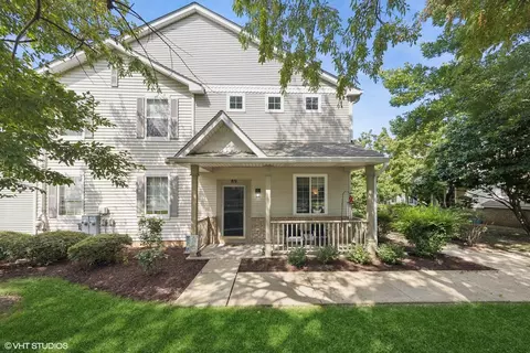 89 Coralbell Ct, Romeoville, IL 60446