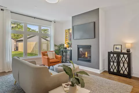 1116 Pitner Ave, Evanston, IL 60202 photo 14