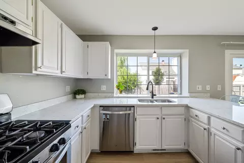 Kitchen - 414 Summersweet Ln, Bartlett, IL 60103 photo 3 of 3