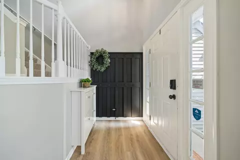 Entry Way - 414 Summersweet Ln, Bartlett, IL 60103 photo 1 of 1