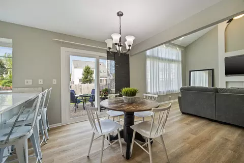 Dining - 414 Summersweet Ln, Bartlett, IL 60103 photo 2 of 3