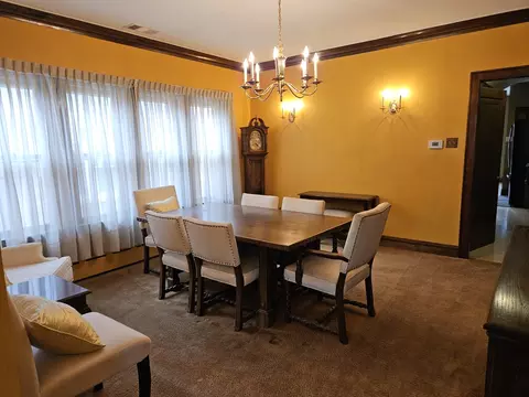 Dining - 2914 Maple Ave, Berwyn, IL 60402 photo 1 of 5