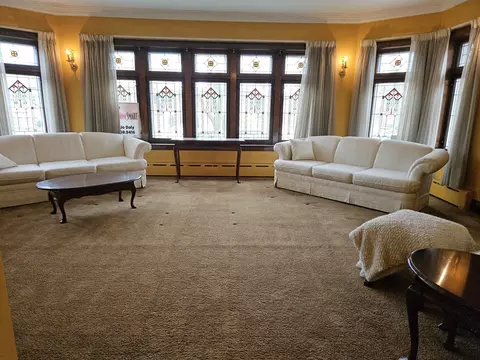 Living - 2914 Maple Ave, Berwyn, IL 60402 photo 5 of 11