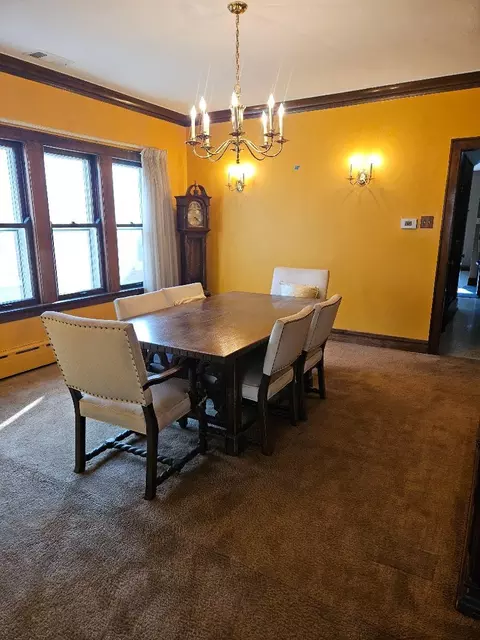 Dining - 2914 Maple Ave, Berwyn, IL 60402 photo 5 of 5