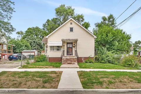 411 Wallace St, Joliet, IL 60436