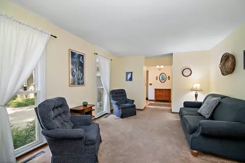 16 Deerfield Ave, Kankakee, IL 60901 photo 10