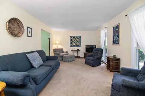 16 Deerfield Ave, Kankakee, IL 60901 photo 9
