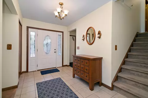 16 Deerfield Ave, Kankakee, IL 60901 photo 8
