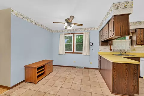 506 Joann St, Mazon, IL 60444 photo 8