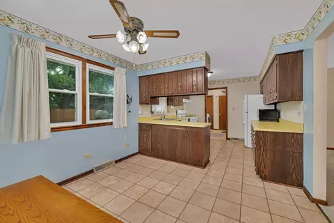 506 Joann St, Mazon, IL 60444 photo 9