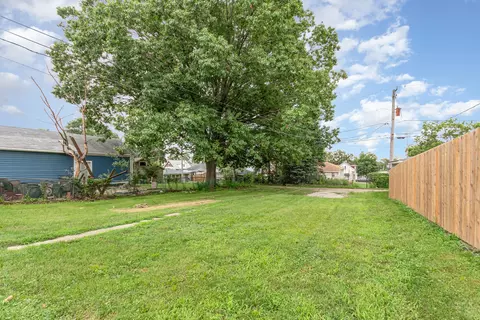 Exterior - 1906 Cora St, Crest Hill, IL 60403 photo 3 of 3