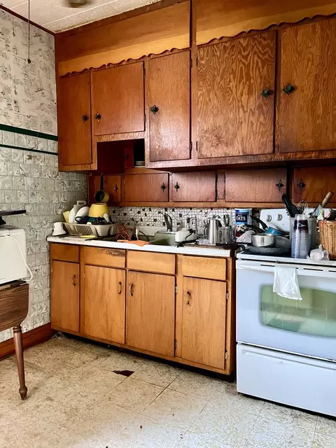 8034 W 42nd St, Lyons, IL 60534 photo 7