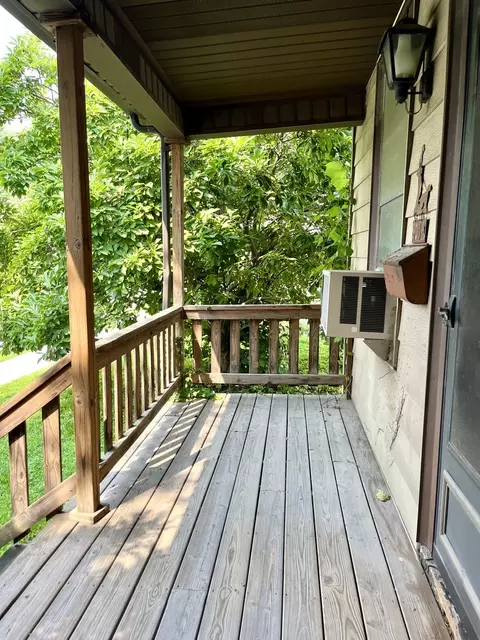 8034 W 42nd St, Lyons, IL 60534 photo 3