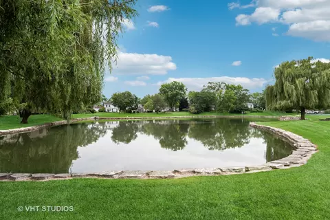 1657 Williamsburg Ct #E, Wheaton, IL 60189 photo 21