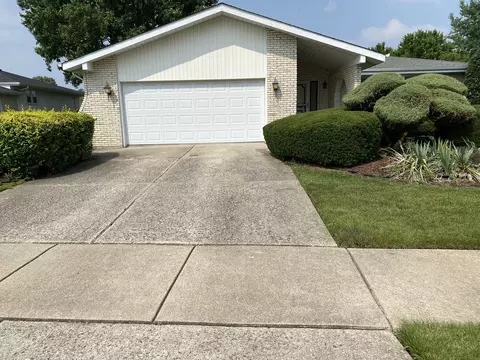 15114 S 82nd Ave, Orland Park, IL 60462