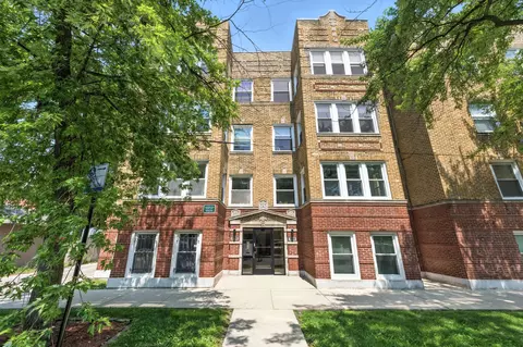 3708 W Ainslie St #2, Chicago, IL 60625