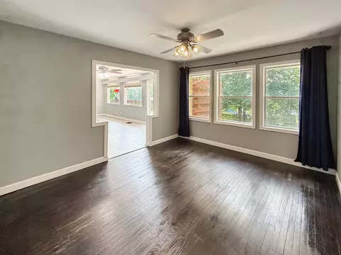 Living - 1155 Lacresta Dr, Freeport, IL 61032 photo 3 of 5