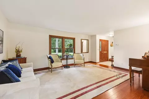 915 Talbot Ave, Lake Bluff, IL 60044 photo 5