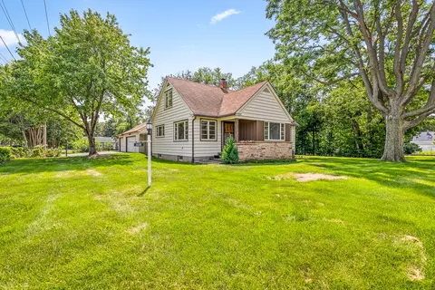 328 E Union St, Rockton, IL 61072 photo 3