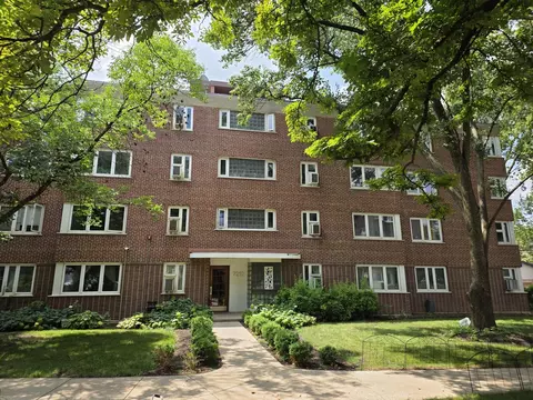 7210 Oak Ave #3SW, River Forest, IL 60305