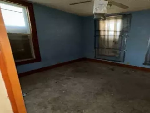 1060 N 1st St, Springfield, IL 62702 photo 8