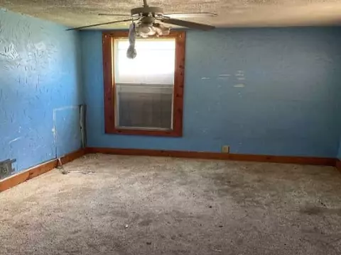 1060 N 1st St, Springfield, IL 62702 photo 6