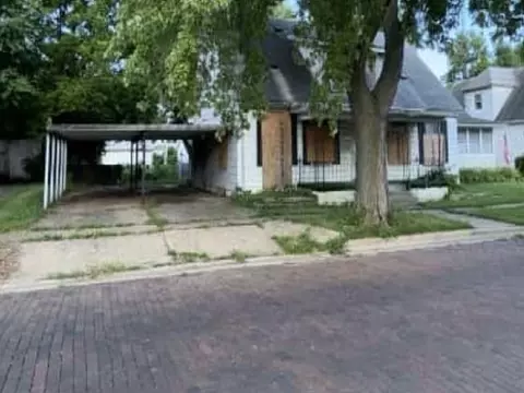 1060 N 1st St, Springfield, IL 62702 photo 3