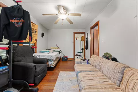 372 E Summer St, Paxton, IL 60957 photo 9